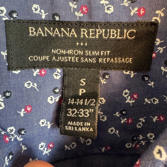 Banana Republic Factory Mens Slim Fit Button Shirt Allover Rose Print Purple Sml - Picture 3 of 14